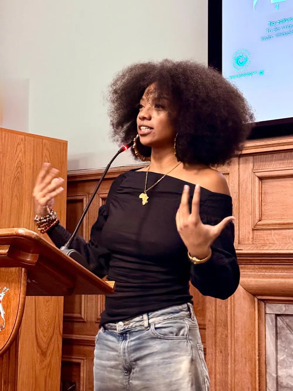 awards ceremony 2025 009 1000